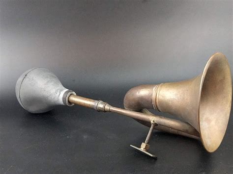 vintage car horn